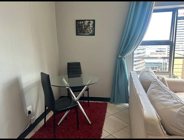 1 BEDROOM APARTMENT FOR SALE IN CAPE TOWN CITY CENTRE